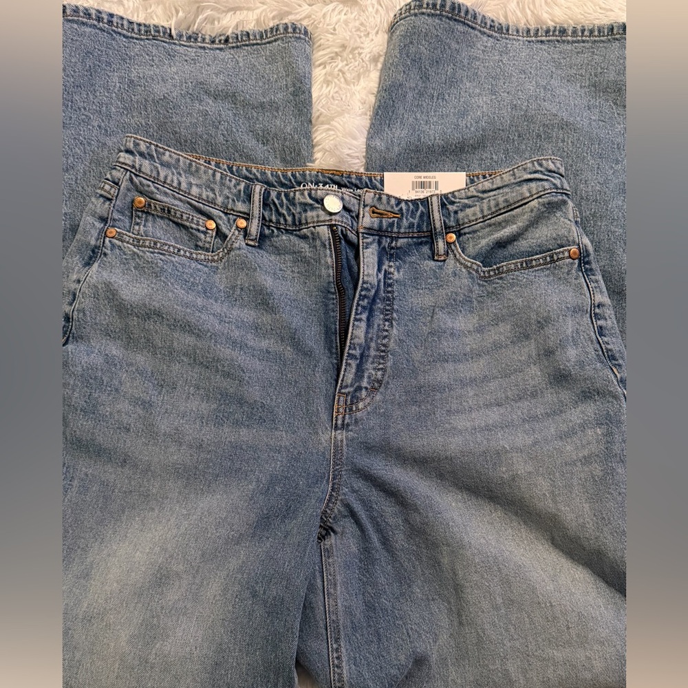 Stylish Light Blue Women's Flare Jeans - Picture 5 of 15